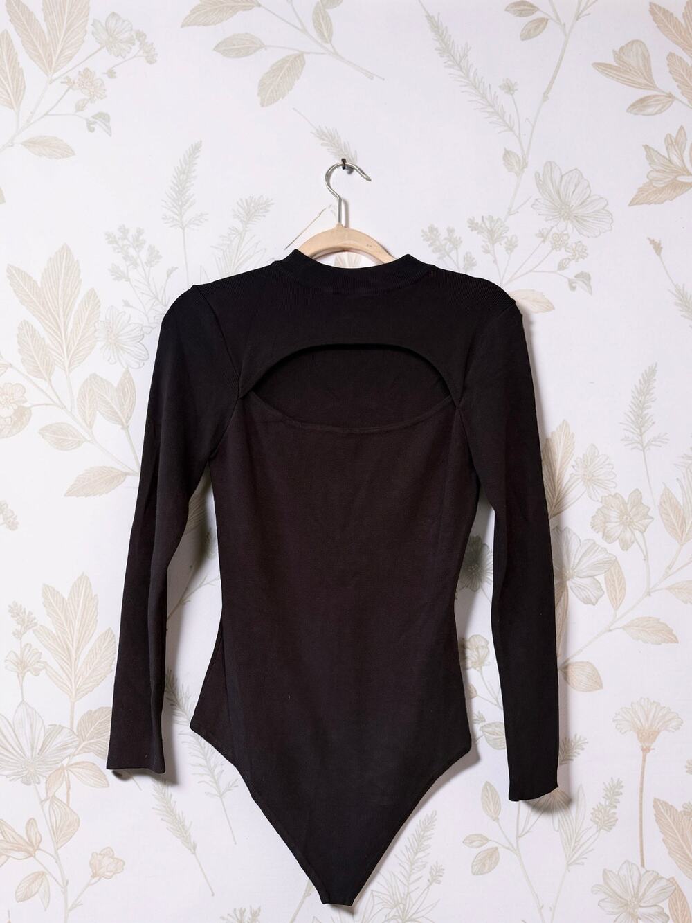 Dee Elly Black Bodysuit Womens Large Long Sleeve Open Front Cutout Mockd